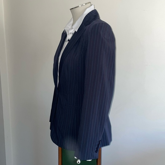 East 5th Business Suit.  Blazer and slacks.  Size 6. Multi color pin strips. - Picture 4 of 16